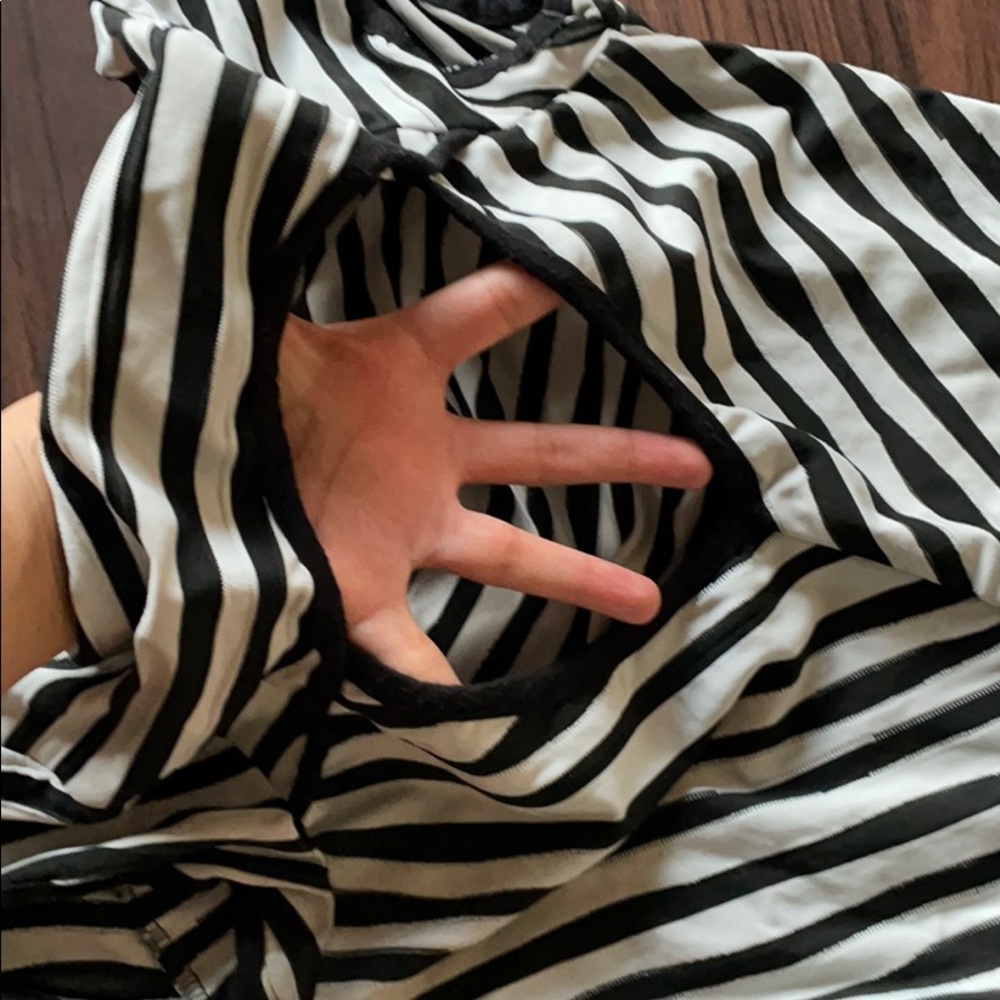 Striped Peblum Top - Picture 9 of 9